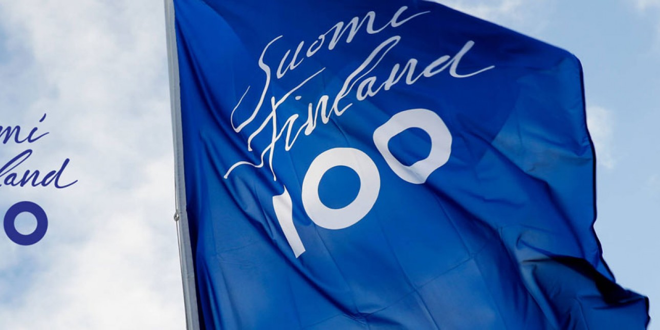Suomi100 lipun kuva