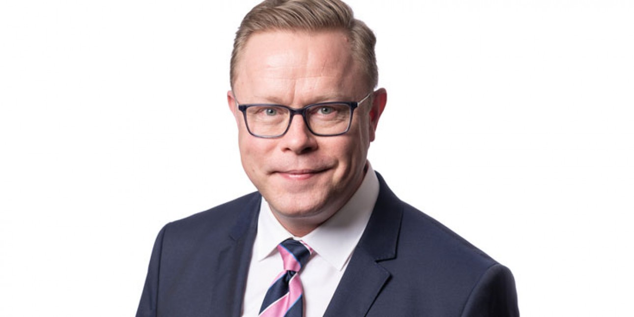 Ilkka Repo puolivartalokuva.