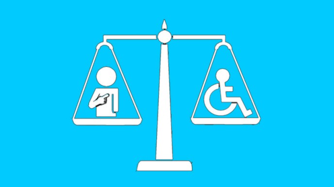 Piirretty vaaka, jossa toisessa kupissa ei-vammainen-kuvake ja toisessa vaakakupissa pyörätuoli-kuvake. Kuvituskuva.