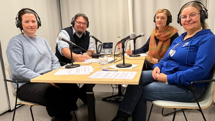 Hanna Lankinen, Simo Liikanen, Maria Jortikka ja Sinikka Winqvist